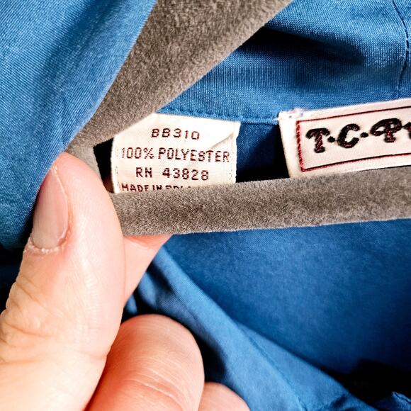 T.C. Prescott Women's 14 Layered Button Up Blouse Solid Blue Elevated Basic - Picture 8 of 8